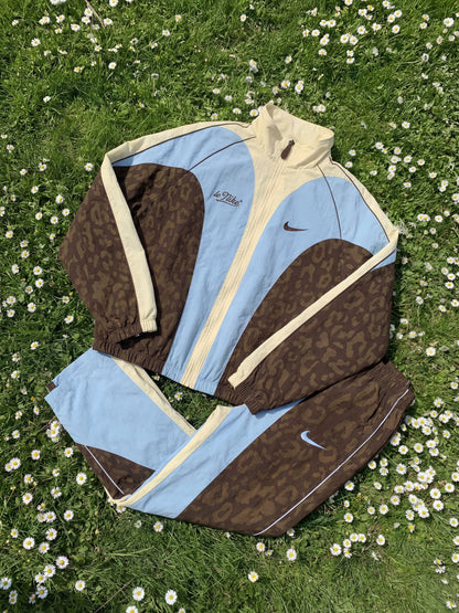 Le Fleur Collection